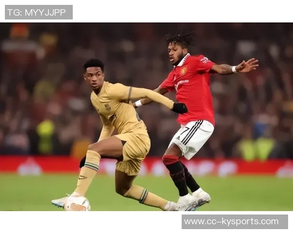 罗马诺透露巴萨欲引进巴斯托尼并关注恩迪卡曼联尚未与巴尔德展开谈判